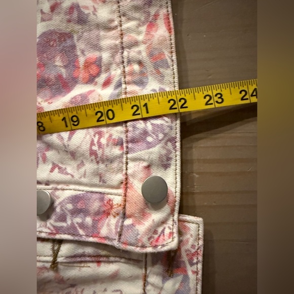Driftwood Anthropologie Pastel Floral Denim Sleeveless Sweet Romeo Vest Medium - Picture 7 of 7